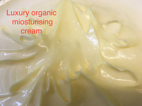 Organic Luxury Moisturising Cream